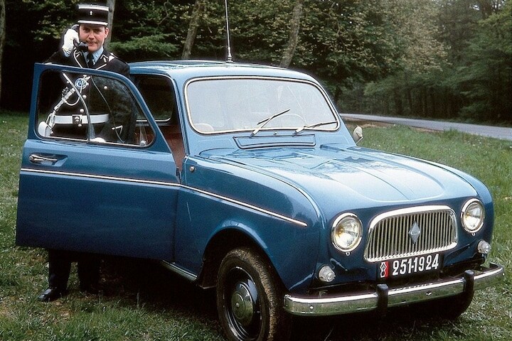 Renault 4 Facelift Friday
