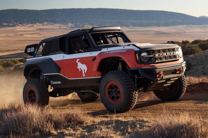 Ford Bronco DR