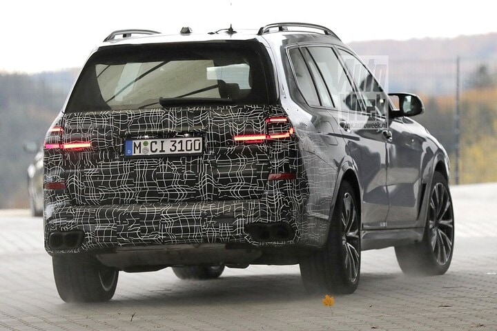 Spyshots BMW X7