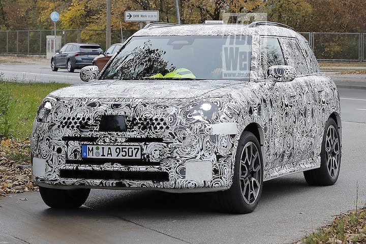 Spyshots Mini Countryman