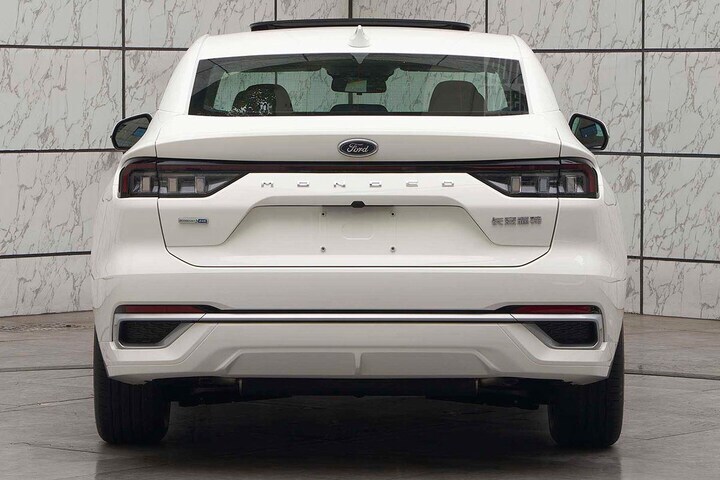 Ford Mondeo China