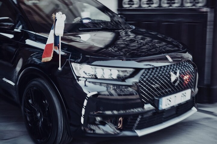 DS 7 Crossback Elysee Macron