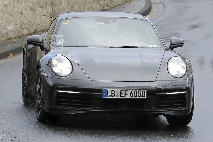 Spyshots Porsche 911 Safari