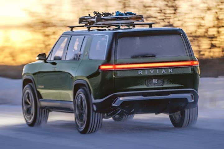 Rivian R1S