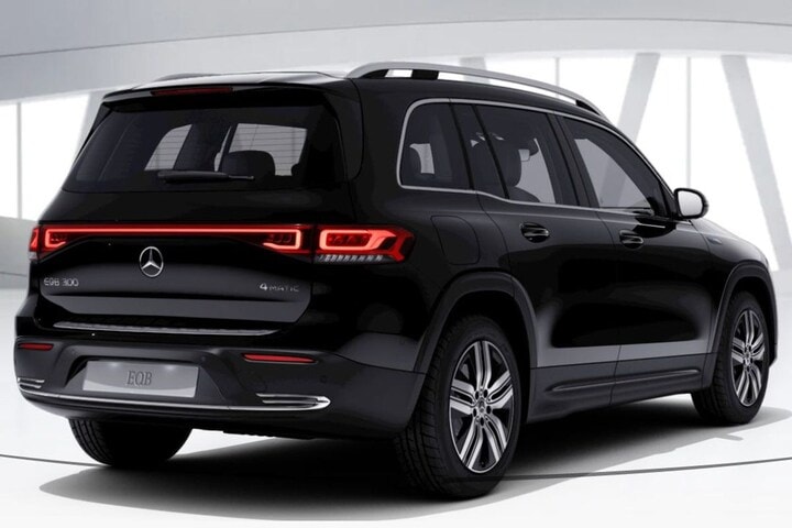 Mercedes-Benz EQB - Back to Basics