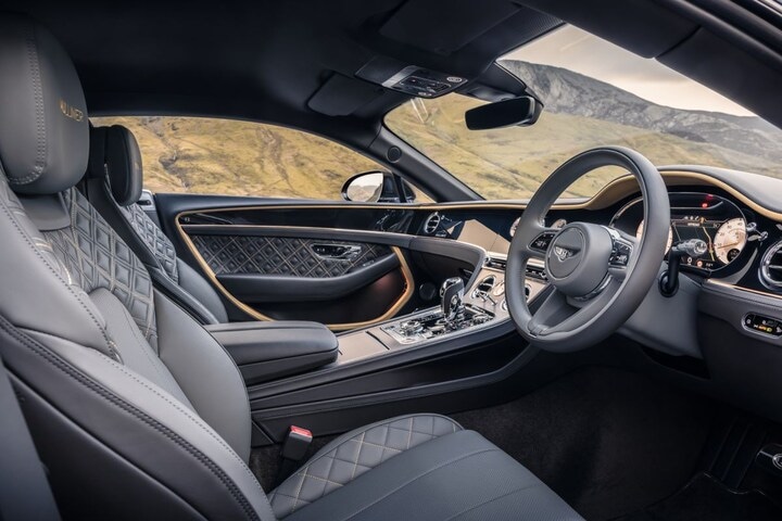 Bentley Continental GT Mulliner Blackline
