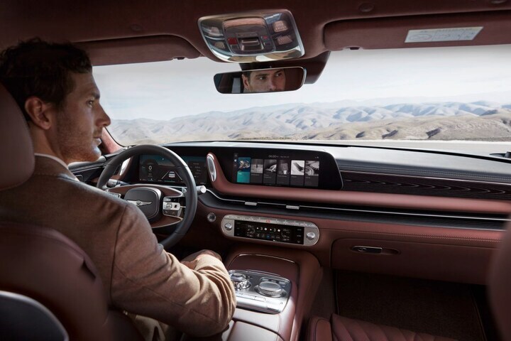 Genesis G90