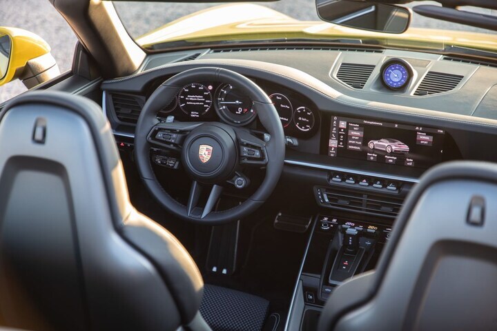 Porsche 911 Carrera S Cabriolet