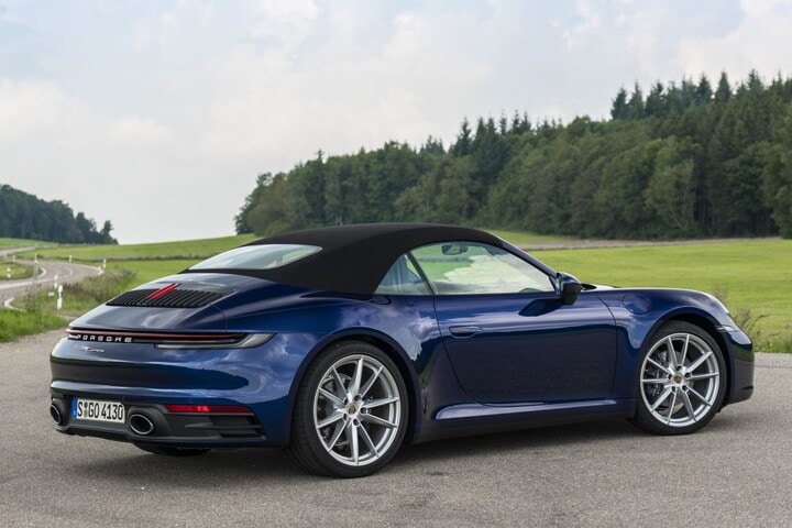 Porsche 911 Carrera Cabriolet