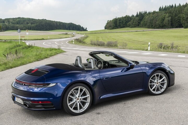 Porsche 911 Carrera Cabriolet