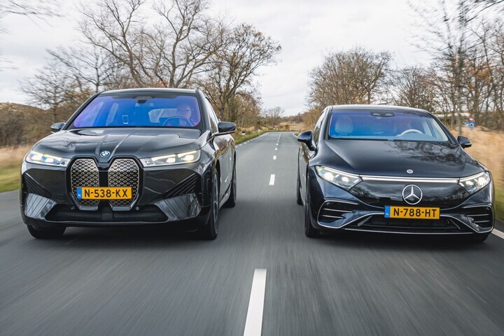 BMW iX Mercedes EQS