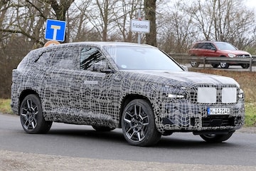 Spyshots BMW XM