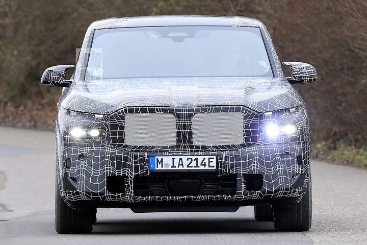 Spyshots BMW XM