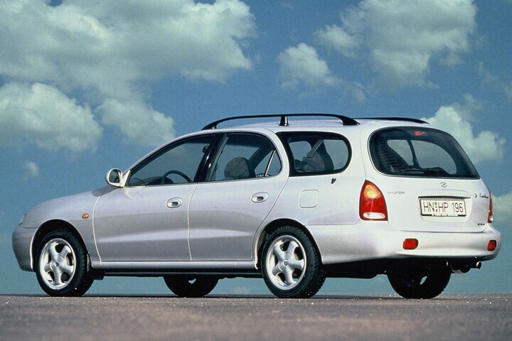 Facelift Friday Hyundai Lantra