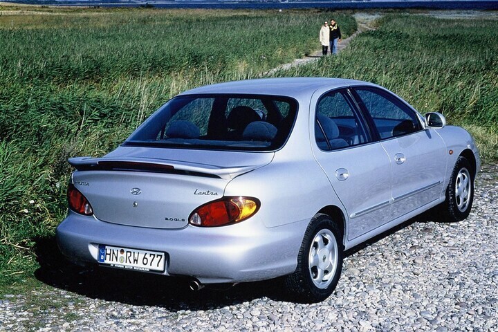 Facelift Friday Hyundai Lantra
