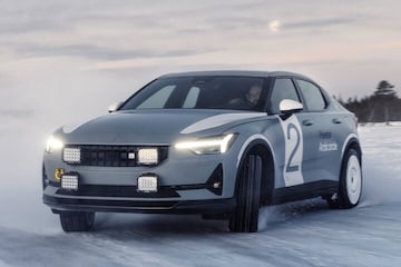 Polestar 2 Arctic Circle