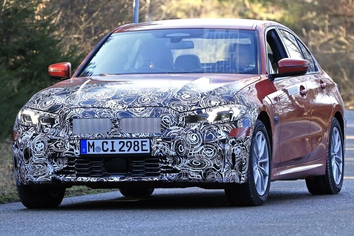 BMW 3-serie facelift spyshots