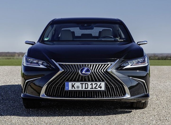 Lexus ES FF