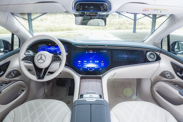 Mercedes-Benz EQS