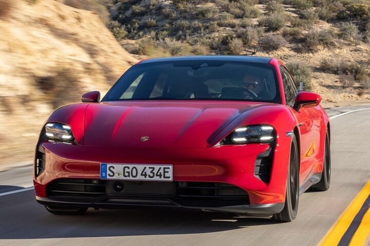 Porsche Taycan Sport Turismo