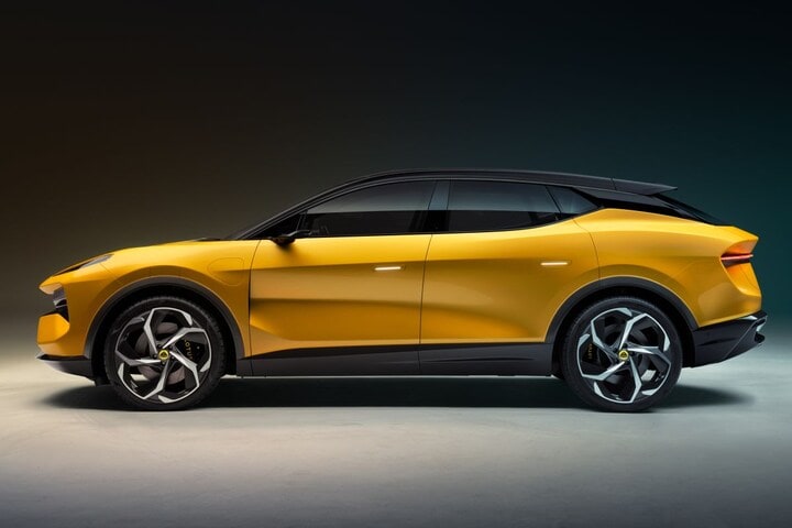 Lotus Eletre