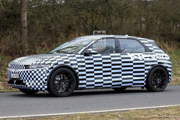 Spyshots Hyundai Ioniq 5 N