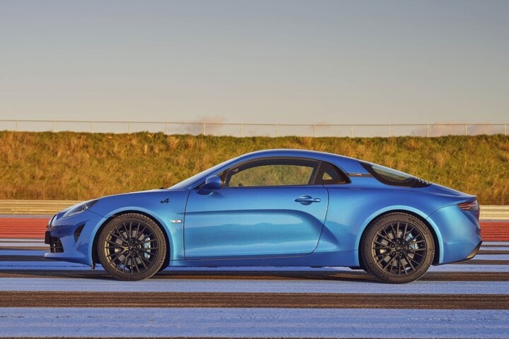 Alpine A110