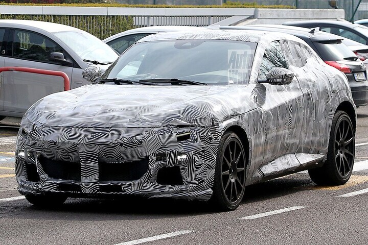 Spyshots Ferrari Purosangue