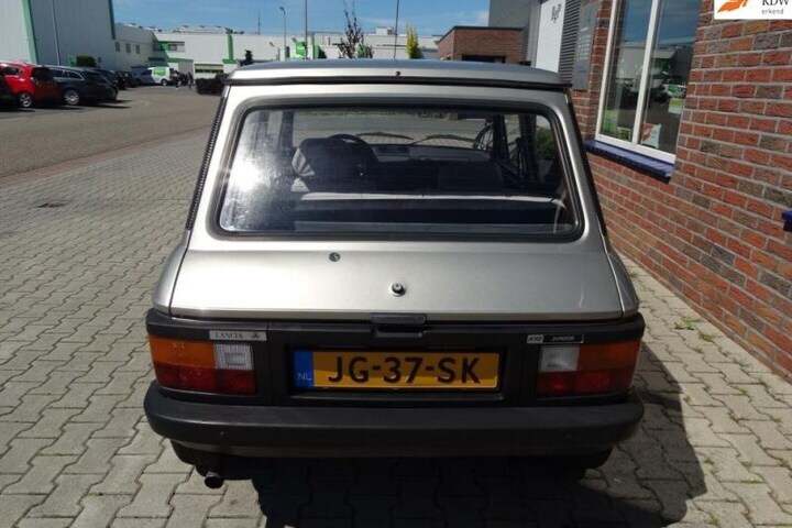 Lancia A112