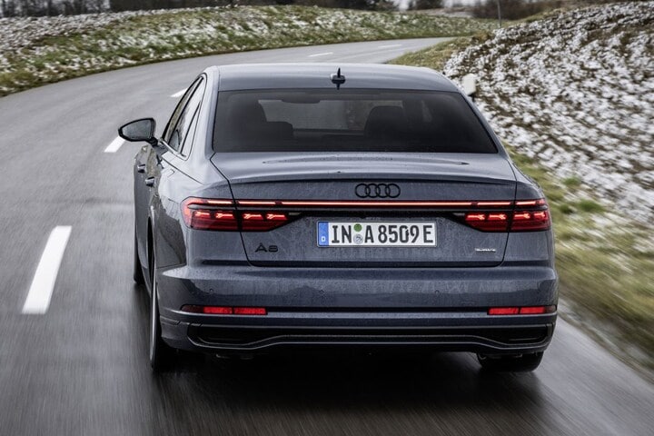 Audi A8