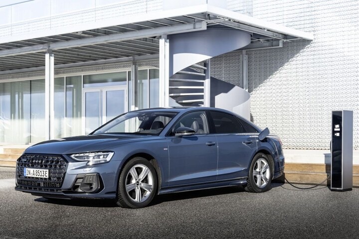 Audi A8