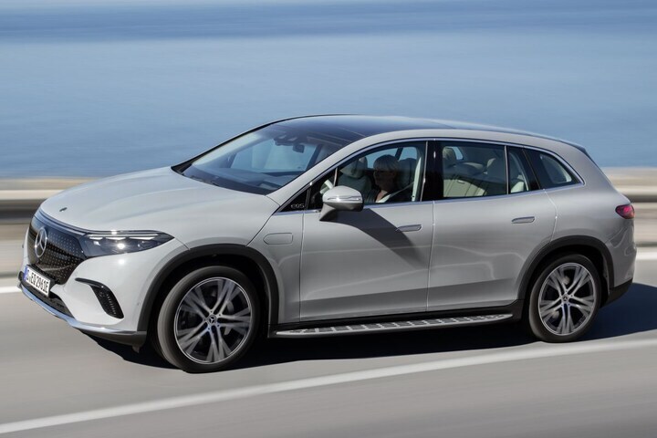 Mercedes-Benz EQS SUV