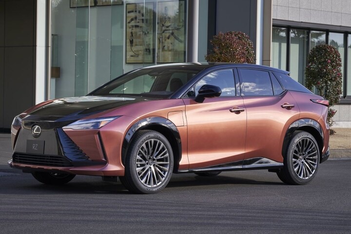 Lexus RZ 450e