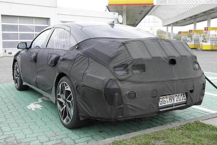 Spyshots Hyundai Ioniq 6