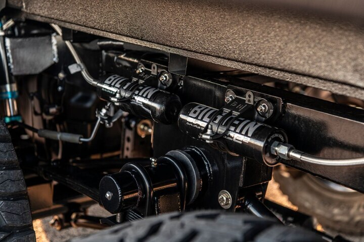 Hennessey Mammoth 1000 6x6 TRX