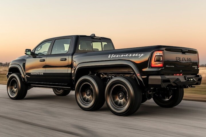 Hennessey Mammoth 1000 6x6 TRX