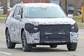 Spsyhots Ford SUV 