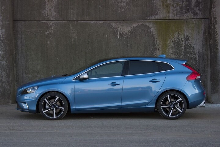 Volvo V40 Facelift Friday