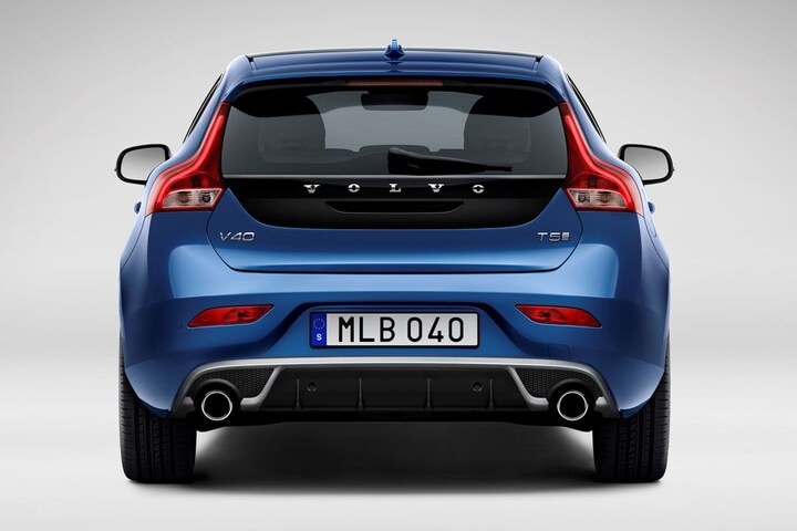 Volvo V40 Facelift Friday