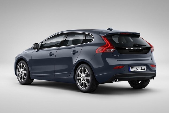 Volvo V40 Facelift Friday