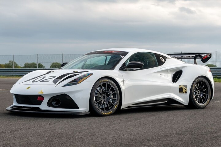 Lotus Emira GT4