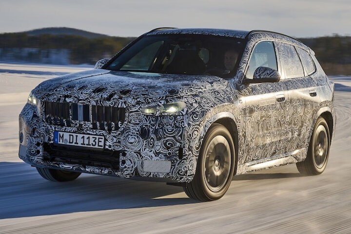 BMW iX1