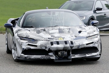 Ferrari SF90 Versione Speciale Spyshots