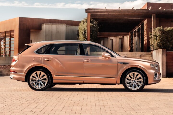 Bentley Bentayga EWB