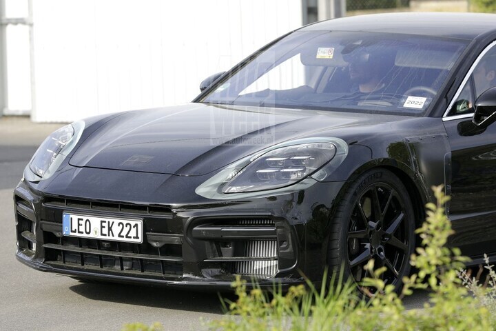 Porsche Panamera spyshots