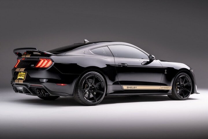 Ford Mustang Shelby GT-H