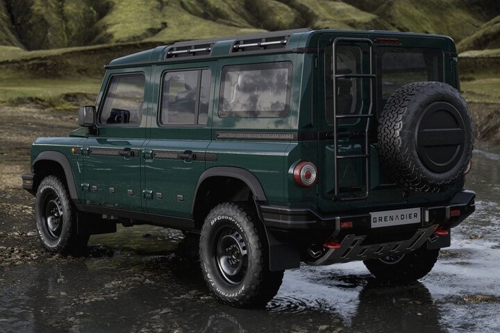 Ineos Grenadier Fieldmaster Edition