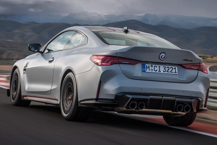 BMW M4 CSL