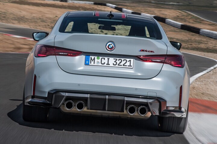 BMW M4 CSL