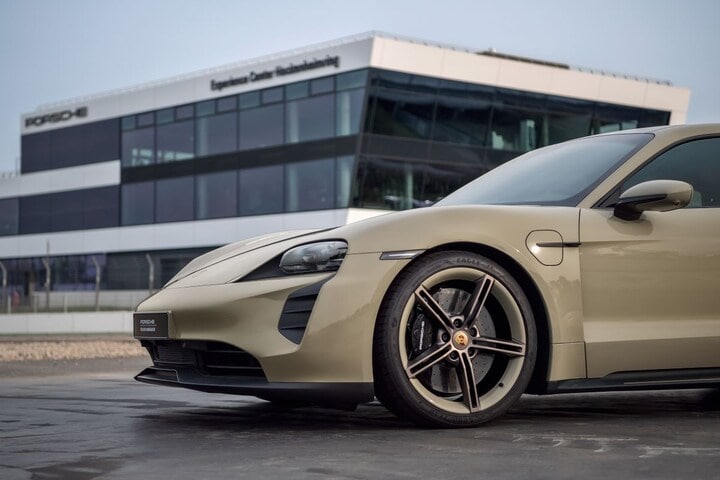 Porsche Taycan Hockenheim